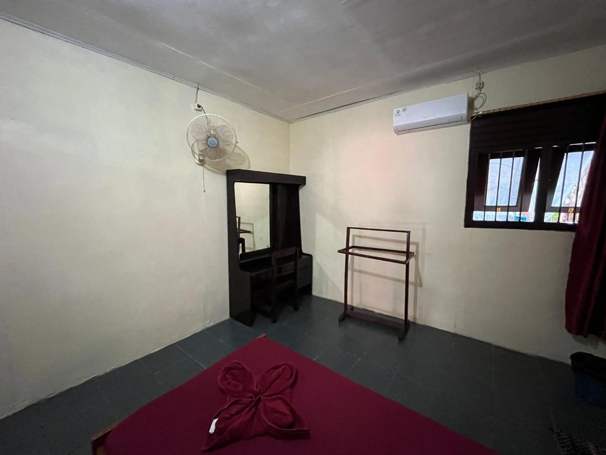 El Homestay Bunaken Zewnętrze zdjęcie